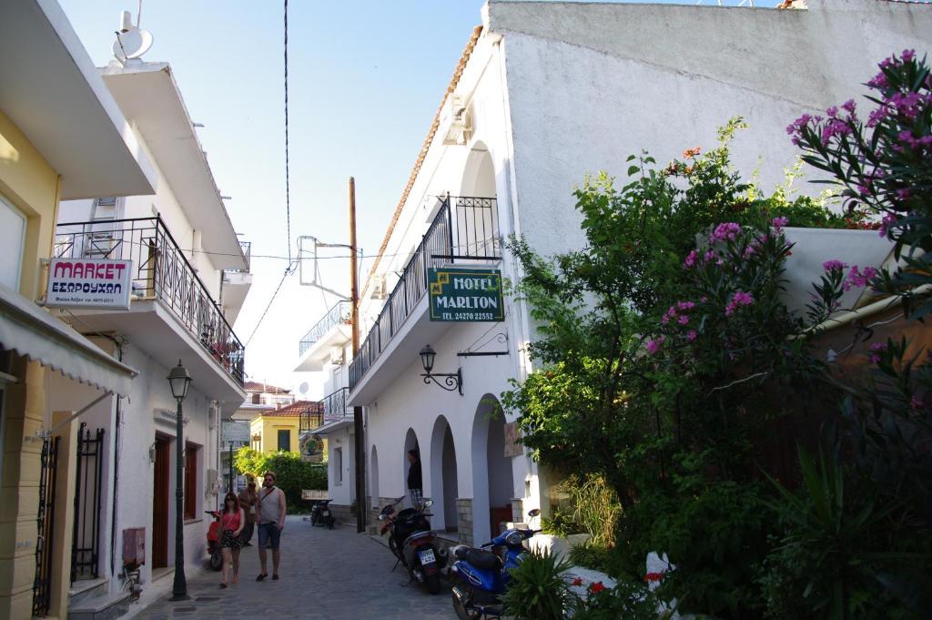 Hotel Marlton Skiathos Chora Chambre photo