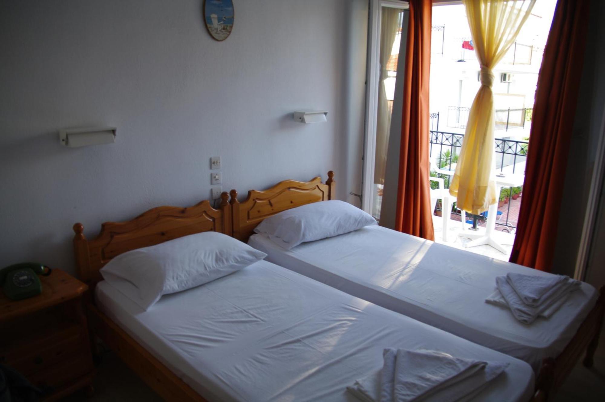Hotel Marlton Skiathos Chora Extérieur photo